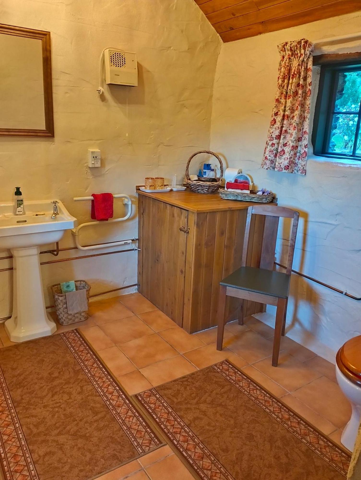 Queensberry Inn Luaran gambar